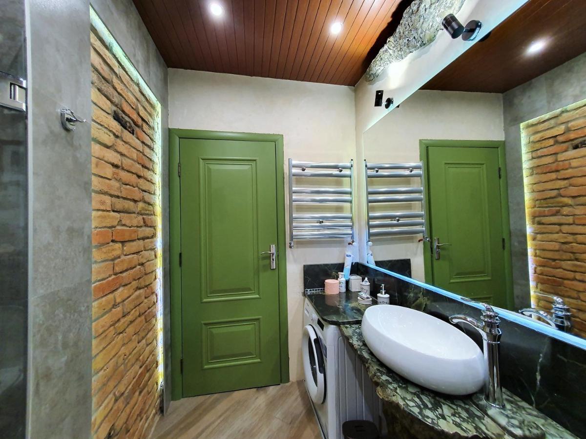 T2&T3 Apartments Levanto Тбілісі Екстер'єр фото